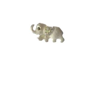 Elegant sterling silver Elephant earrings.
